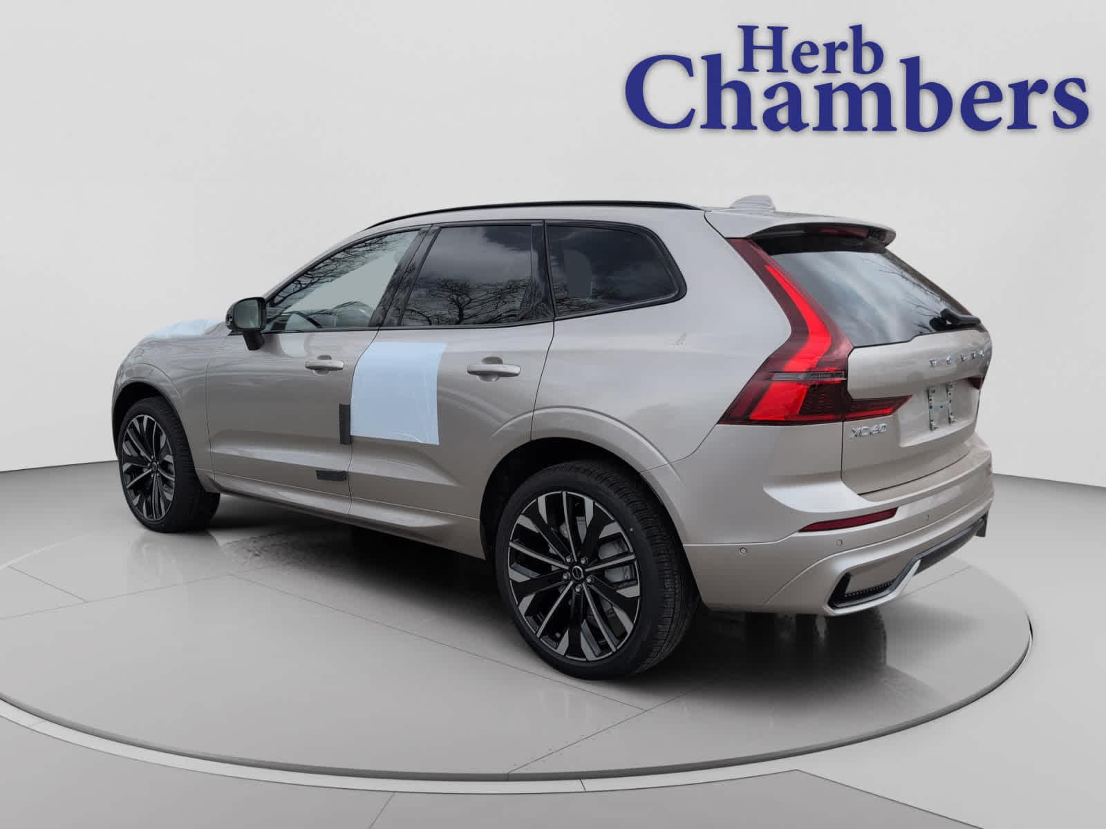 new 2026 Volvo XC60 car, priced at $63,870