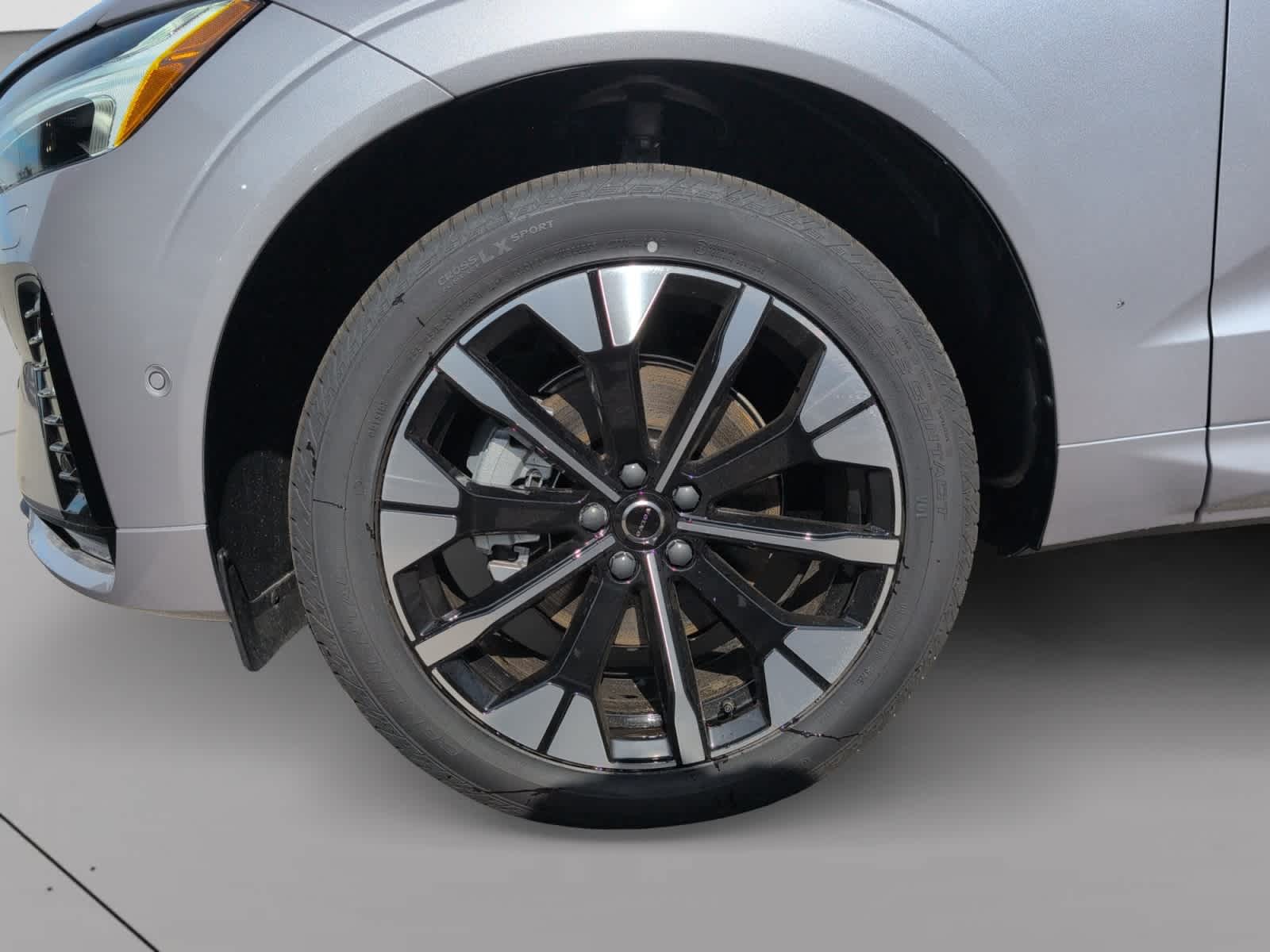 new 2026 Volvo XC60 car, priced at $58,105