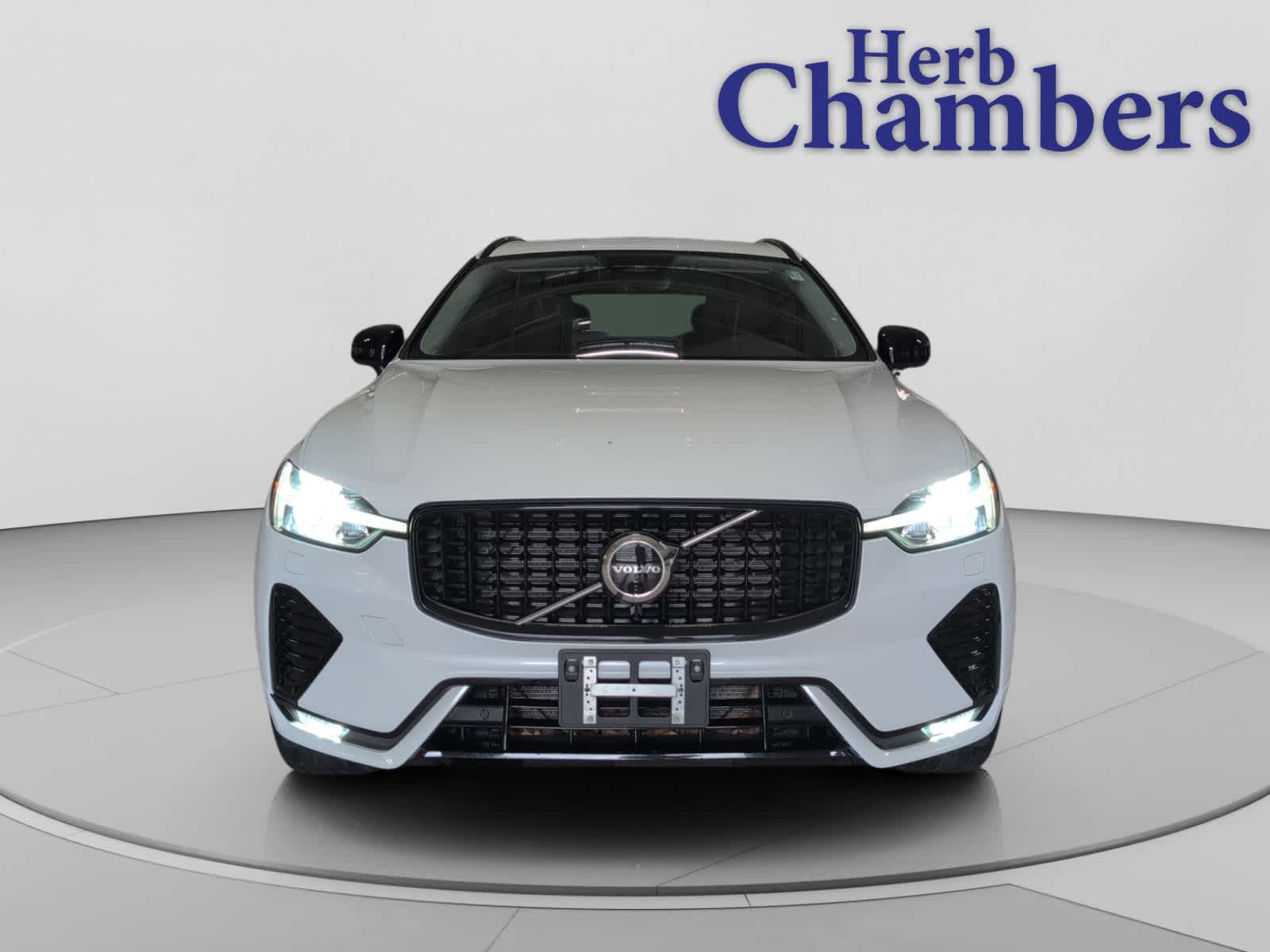 used 2023 Volvo XC60 car, priced at $35,498