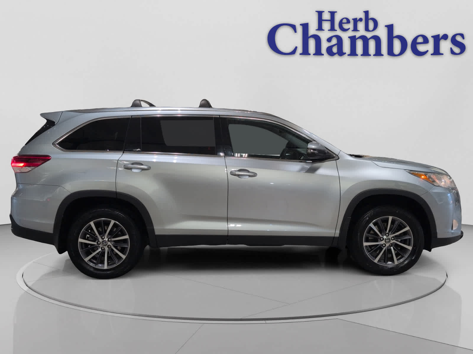 used 2019 Toyota Highlander car, priced at $24,998