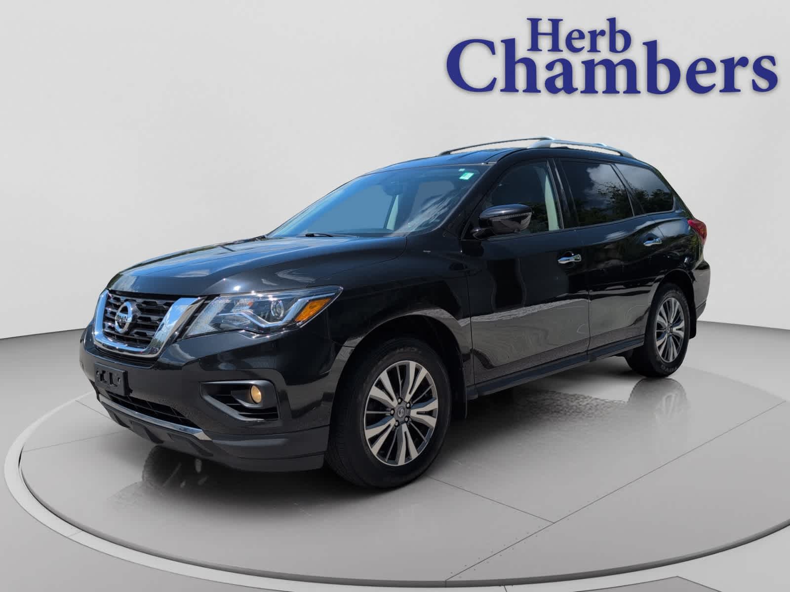 used 2019 Nissan Pathfinder car, priced at $16,498