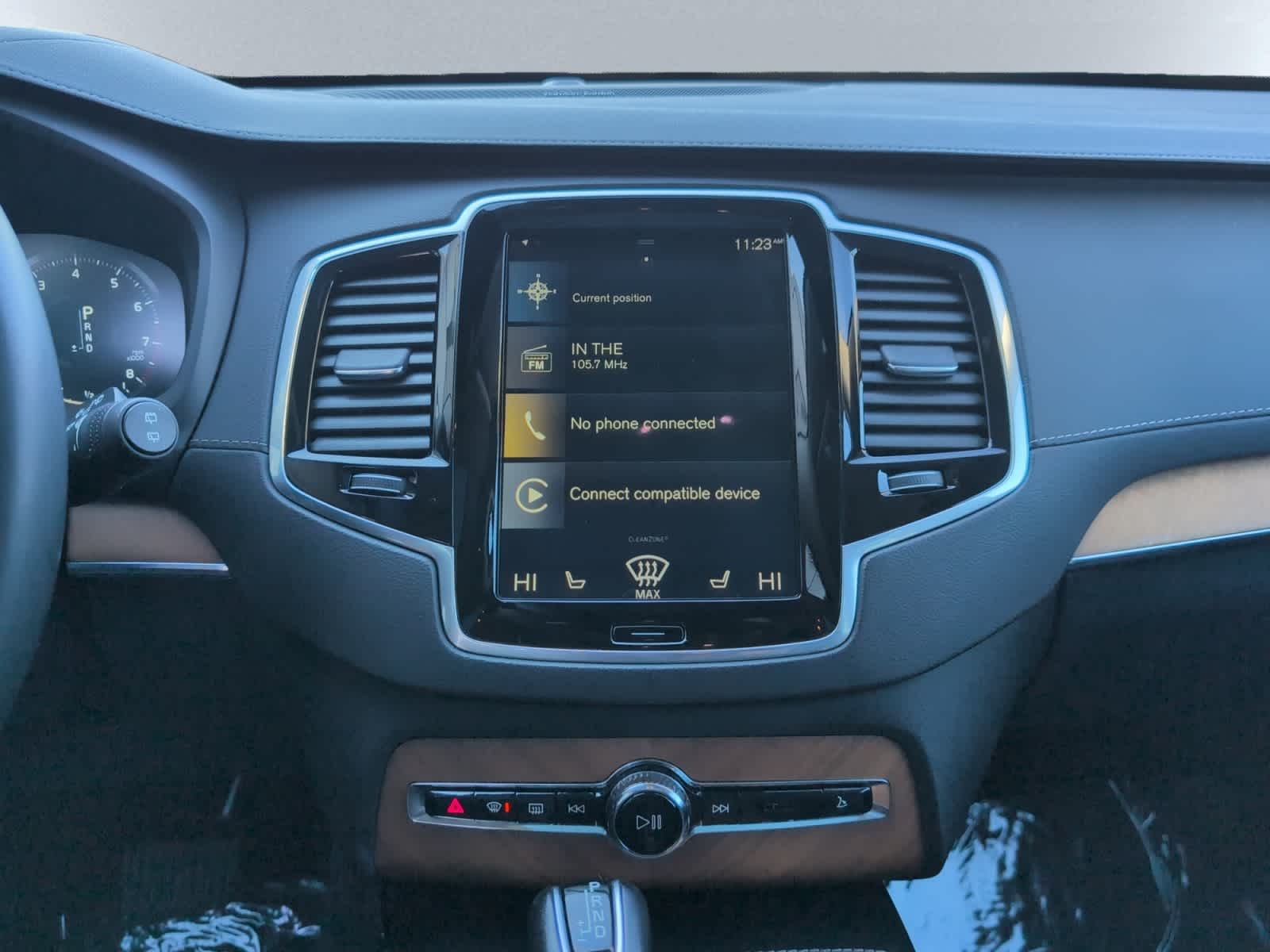 used 2020 Volvo XC90 car, priced at $33,998