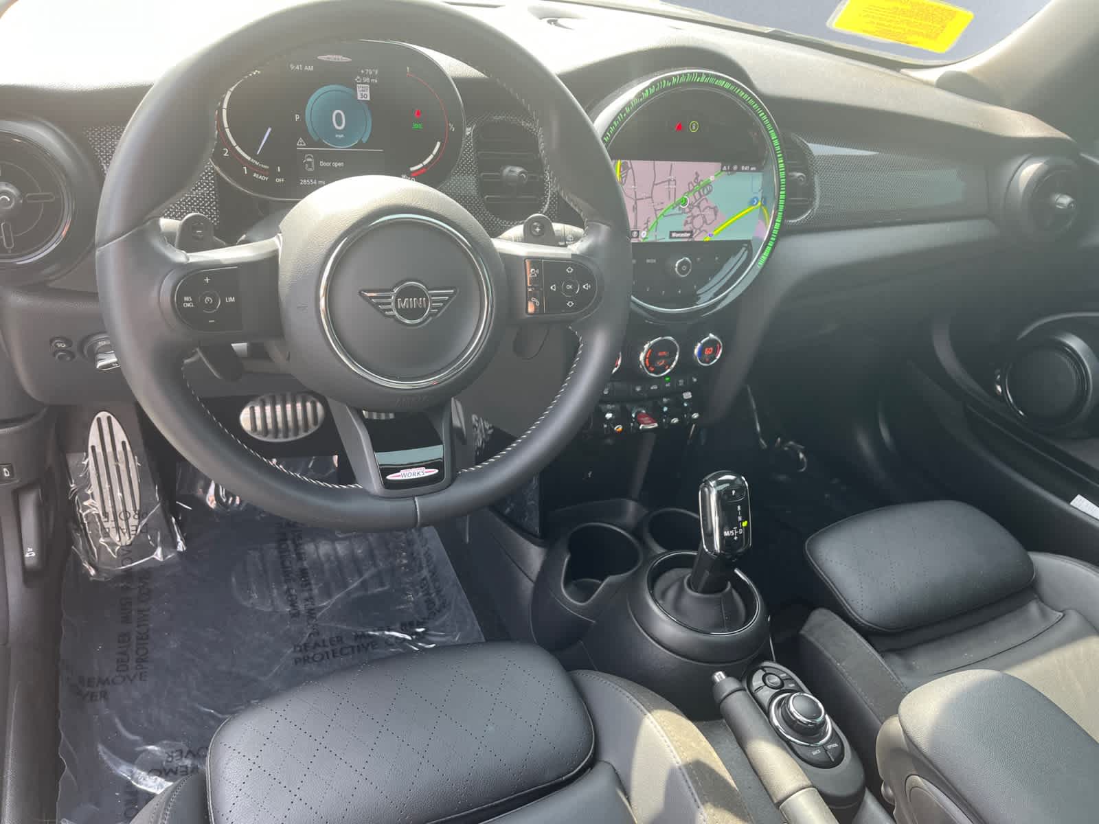 used 2024 MINI Hardtop 2 Door car, priced at $29,998