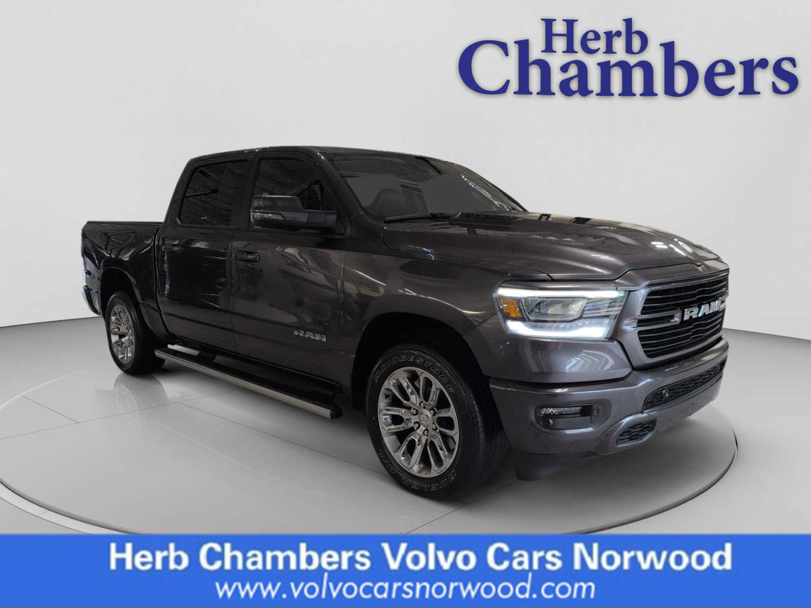 2023 RAM 1500 Laramie 4x4 Crew Cab 5'7's photo