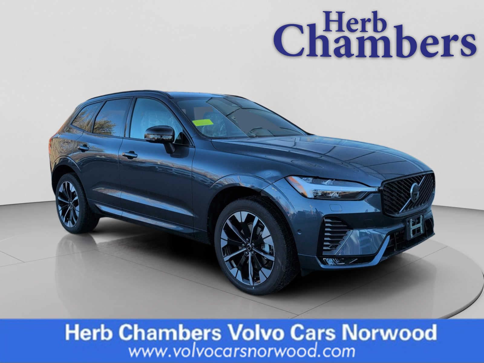 new 2026 Volvo XC60 car, priced at $57,985