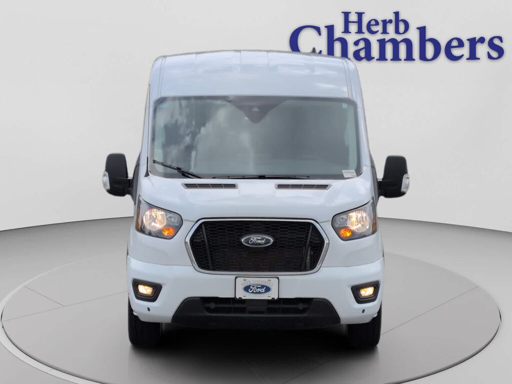 Used 2025 Ford Transit-350 Passenger Wagon Medium Roof Van