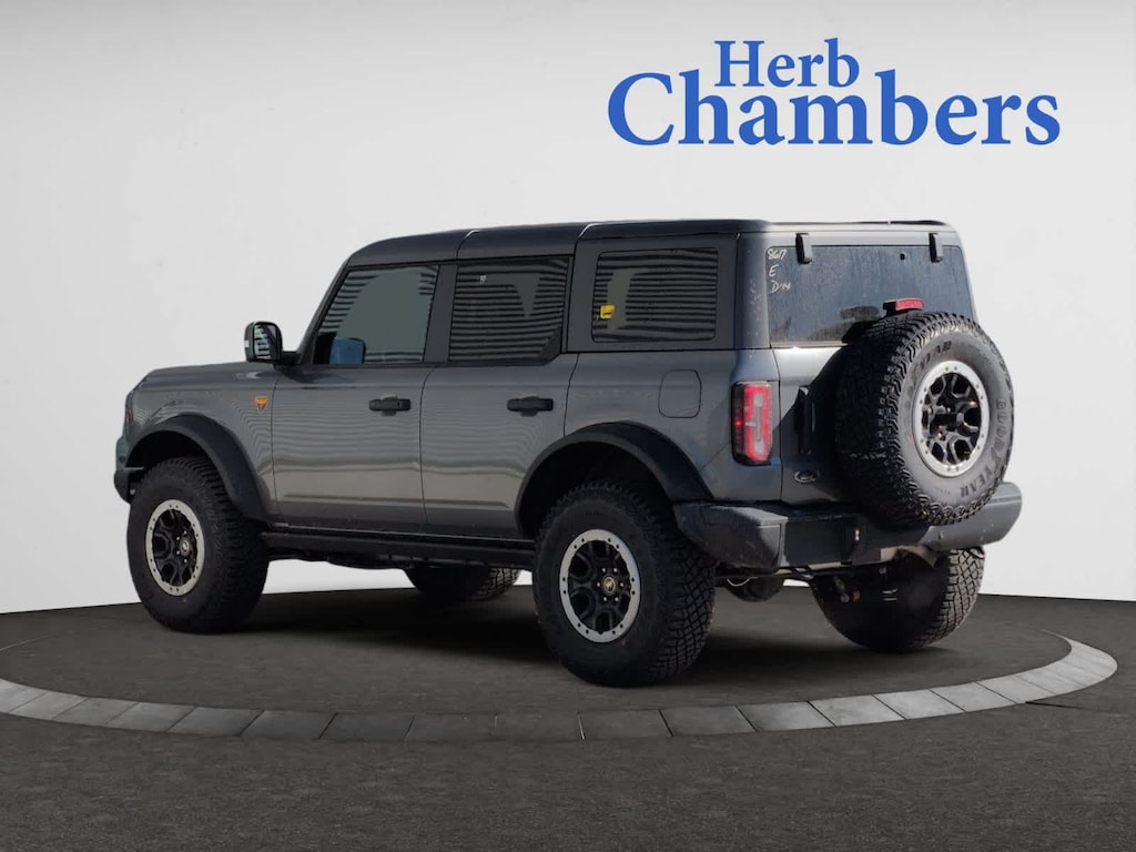 Used 2024 Ford Bronco Badlands SUV