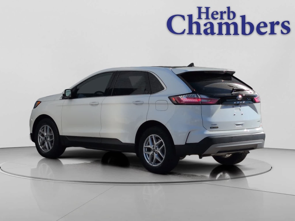 Used 2022 Ford Edge SUV