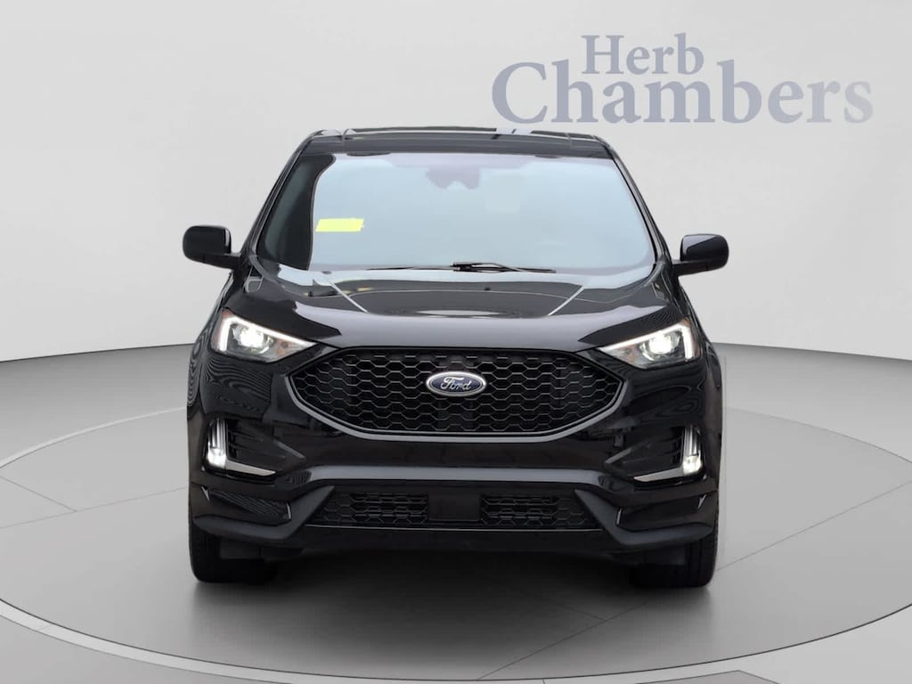 Certified 2024 Ford Edge SUV