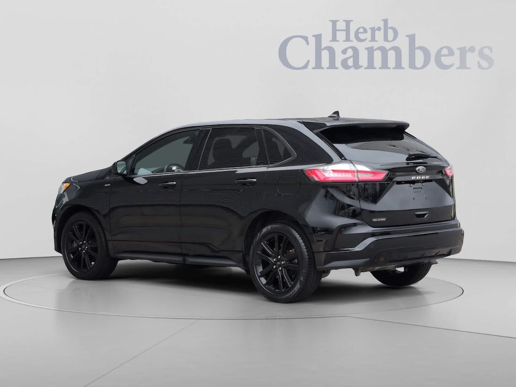 Certified 2024 Ford Edge SUV