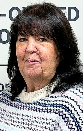 Staff member Donna Buhls from ID_e694c6