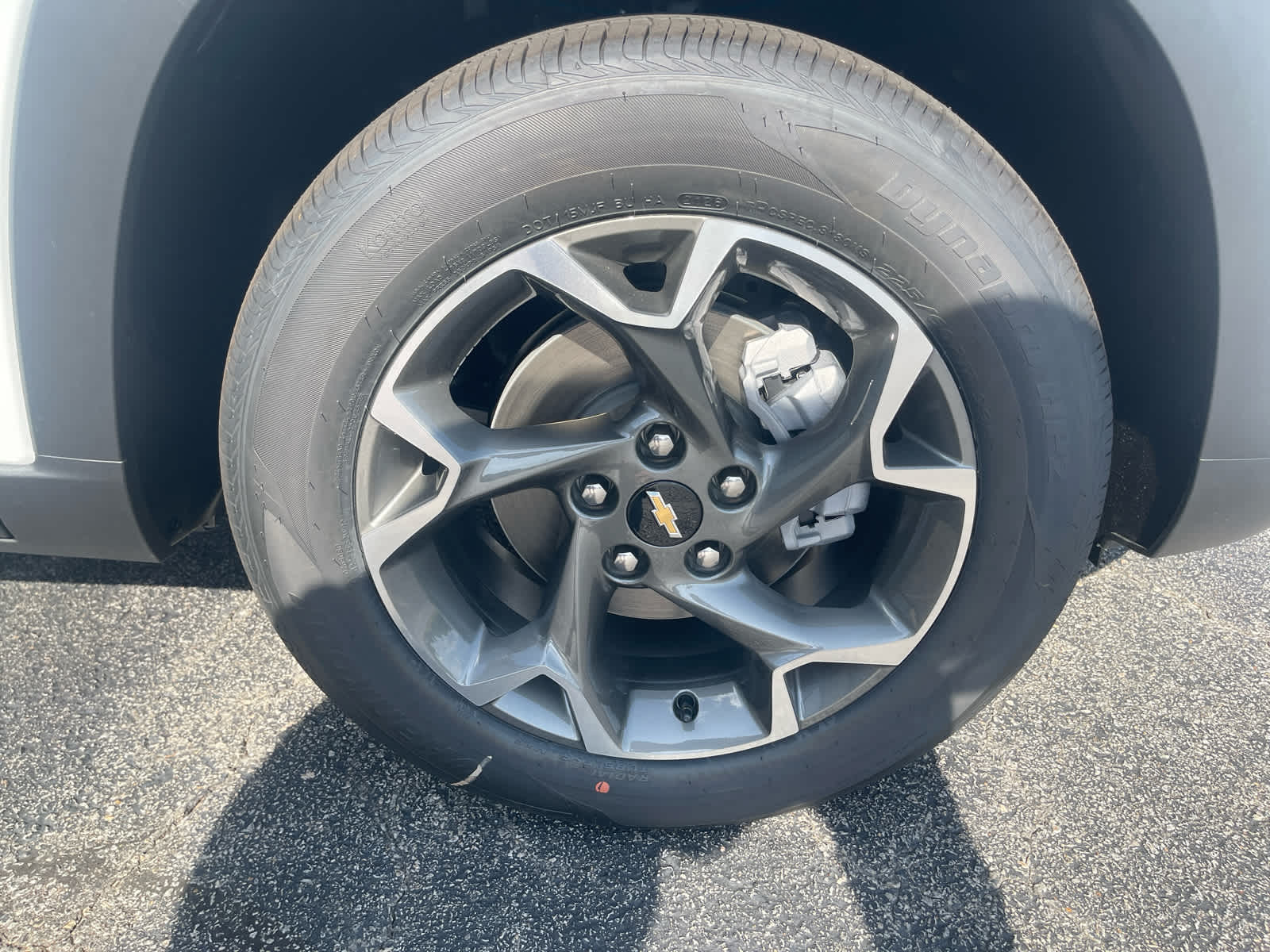 2026 Chevrolet Trax LT - Photo 9