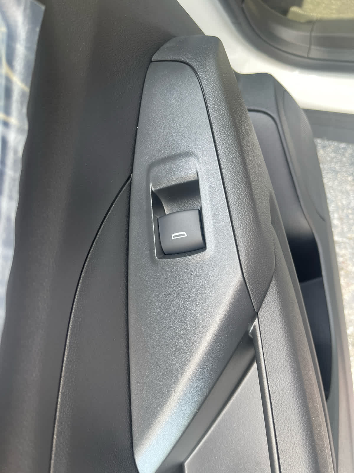 2026 Chevrolet Trax LT - Photo 25