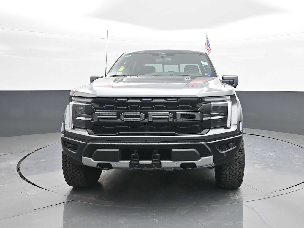New 2026 Ford F-150 Raptor 4WD Supercrew 5.5 Box 4WD SuperCrew 5.5 Box