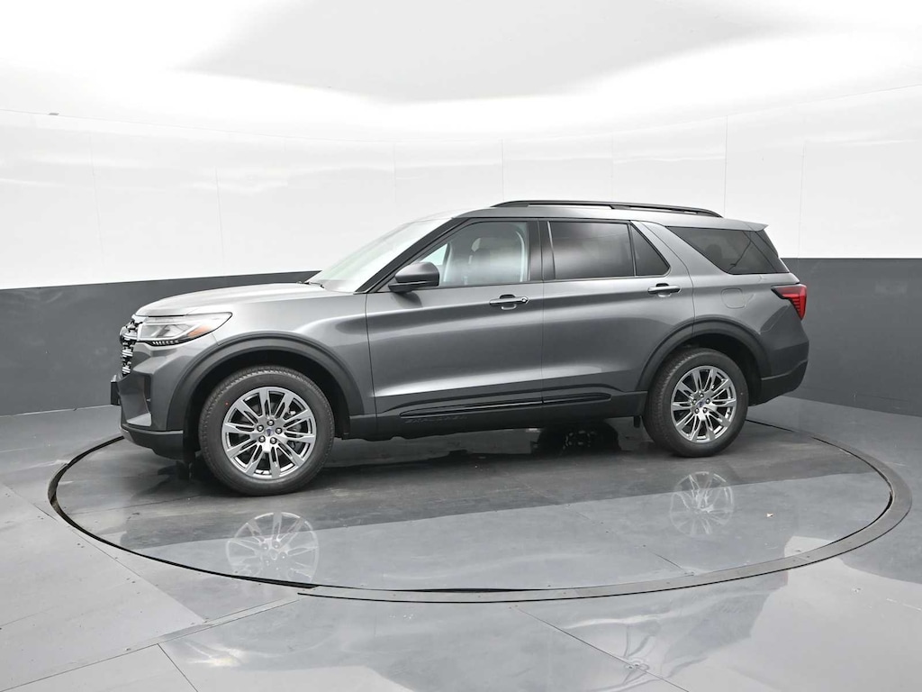 New 2026 Ford Explorer Active w/100A Pkg 4WD