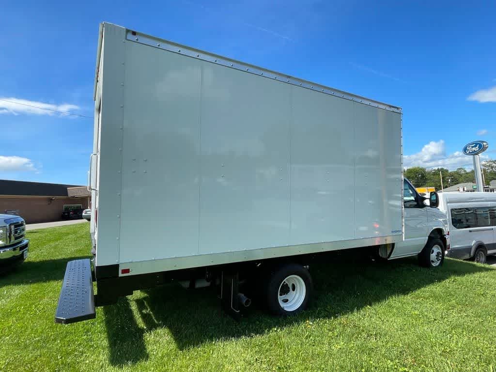 New 2024 Ford E-Series Cutaway