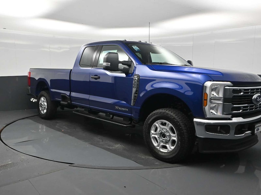 New 2026 Ford Super Duty F-350 SRW XLT