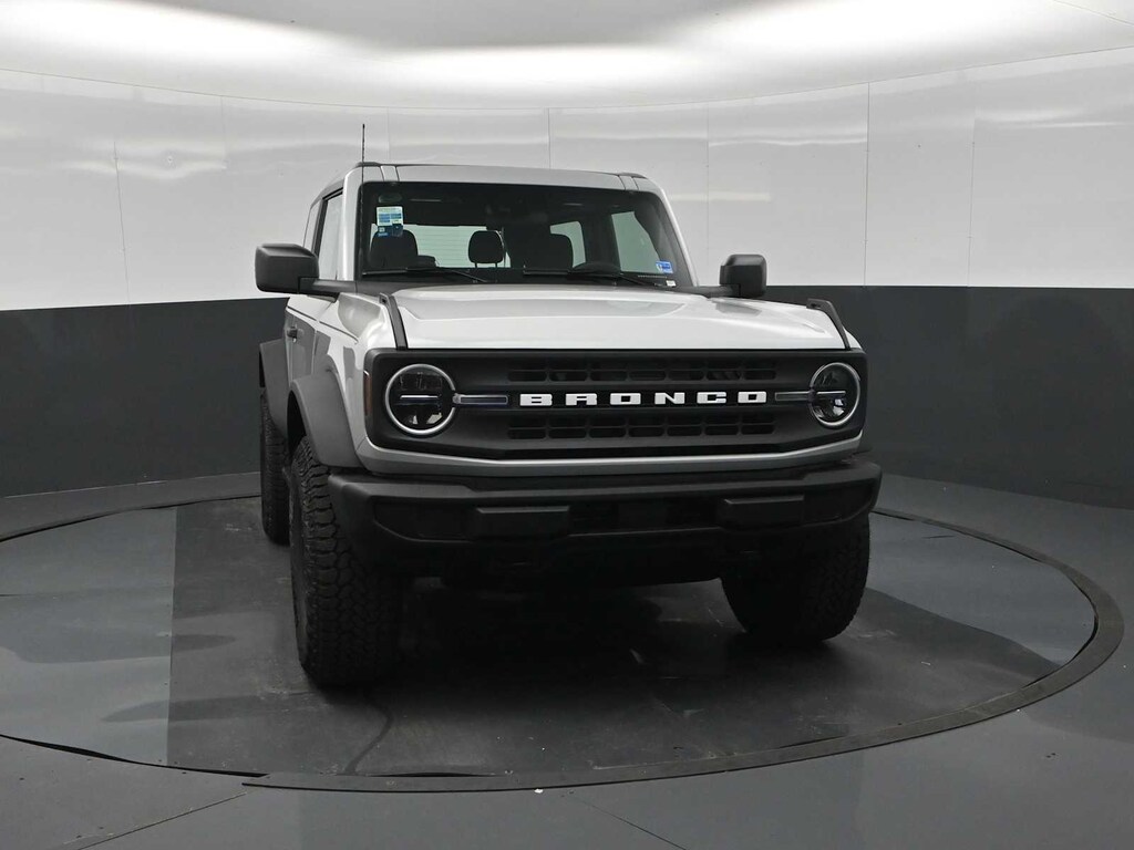 New 2026 Ford Bronco Base 4x4
