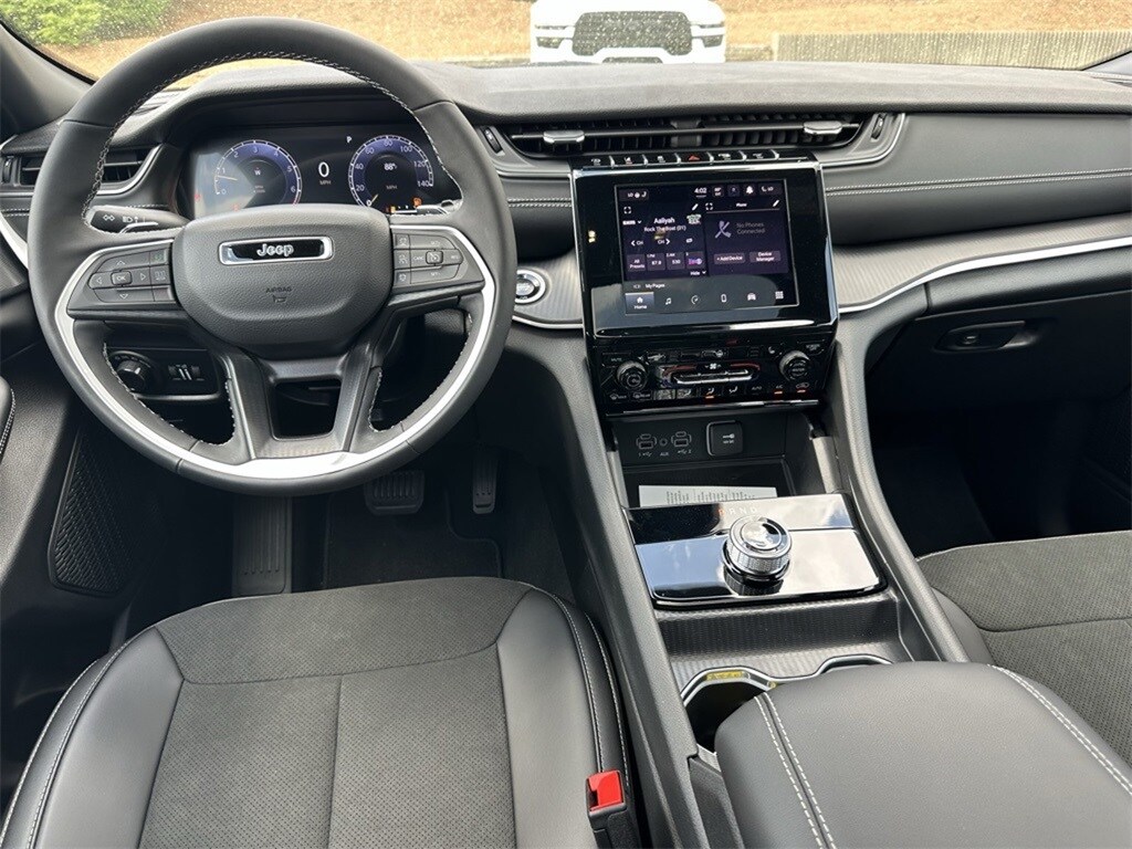 2025 Jeep Grand Cherokee Altitude X photo 4