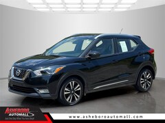 2019 Nissan Kicks SR SUV
