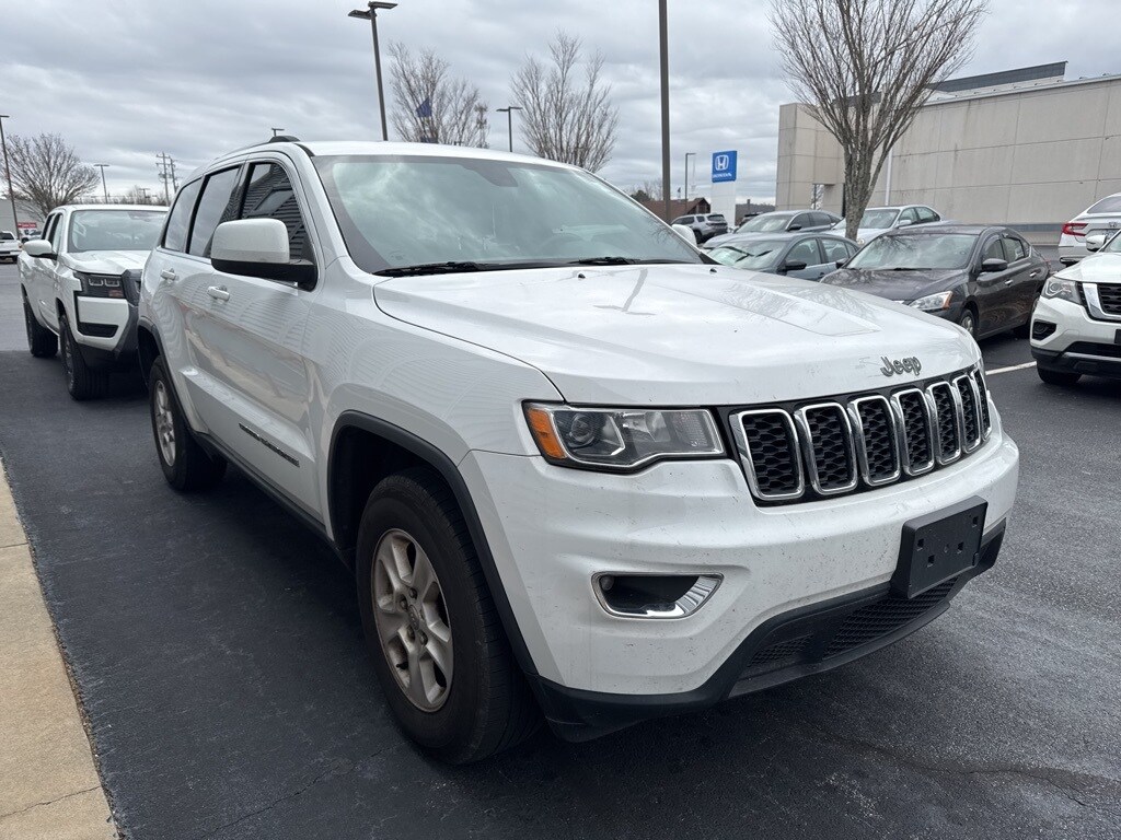 Used 2017 Jeep Grand Cherokee Laredo 4x4 SUV