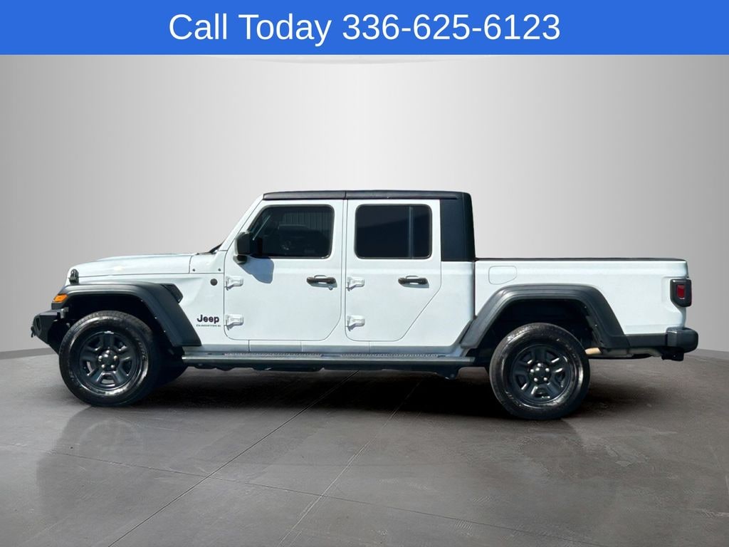 Used 2024 Jeep Gladiator Sport Truck Crew Cab