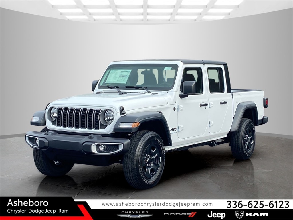 2026 Jeep Gladiator Sport's photo