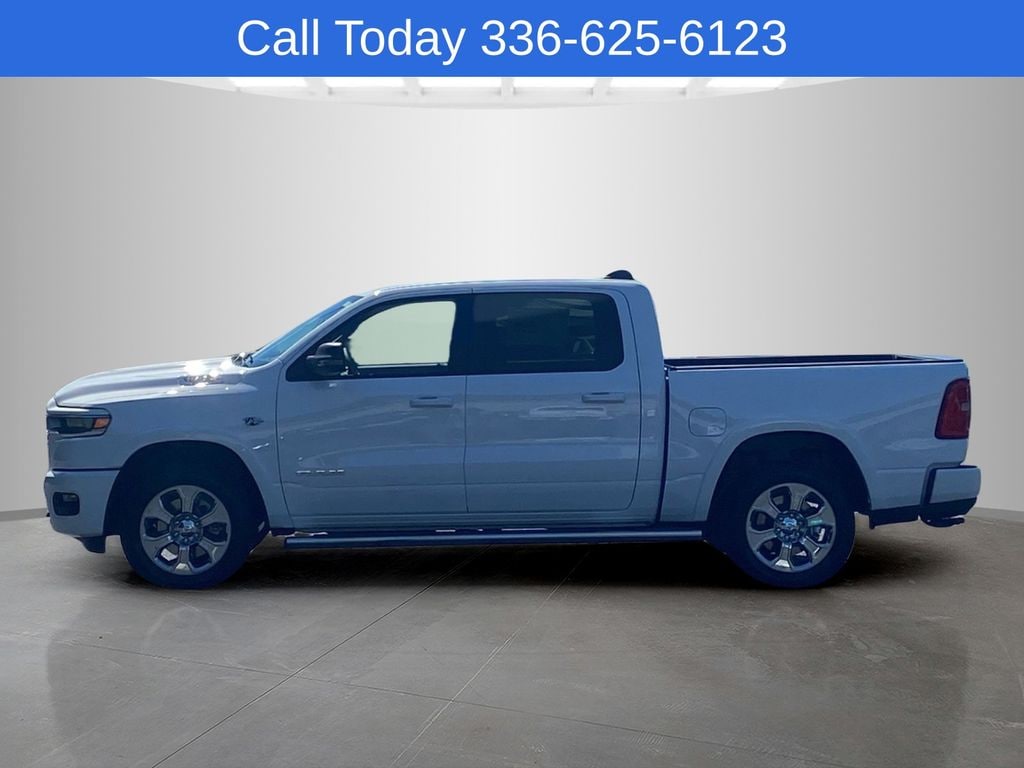 New 2026 Ram 1500 BIG HORN CREW CAB 4X4 5'7 BOX Pickup