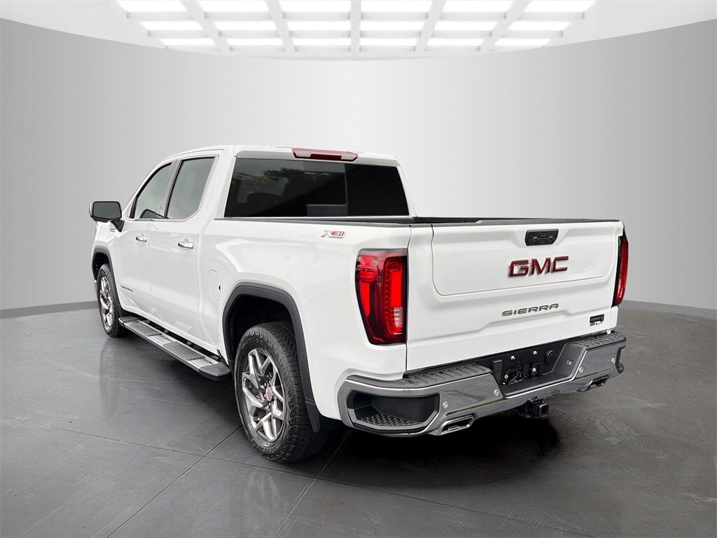 2023 Gmc Sierra 1500 SLT photo 3