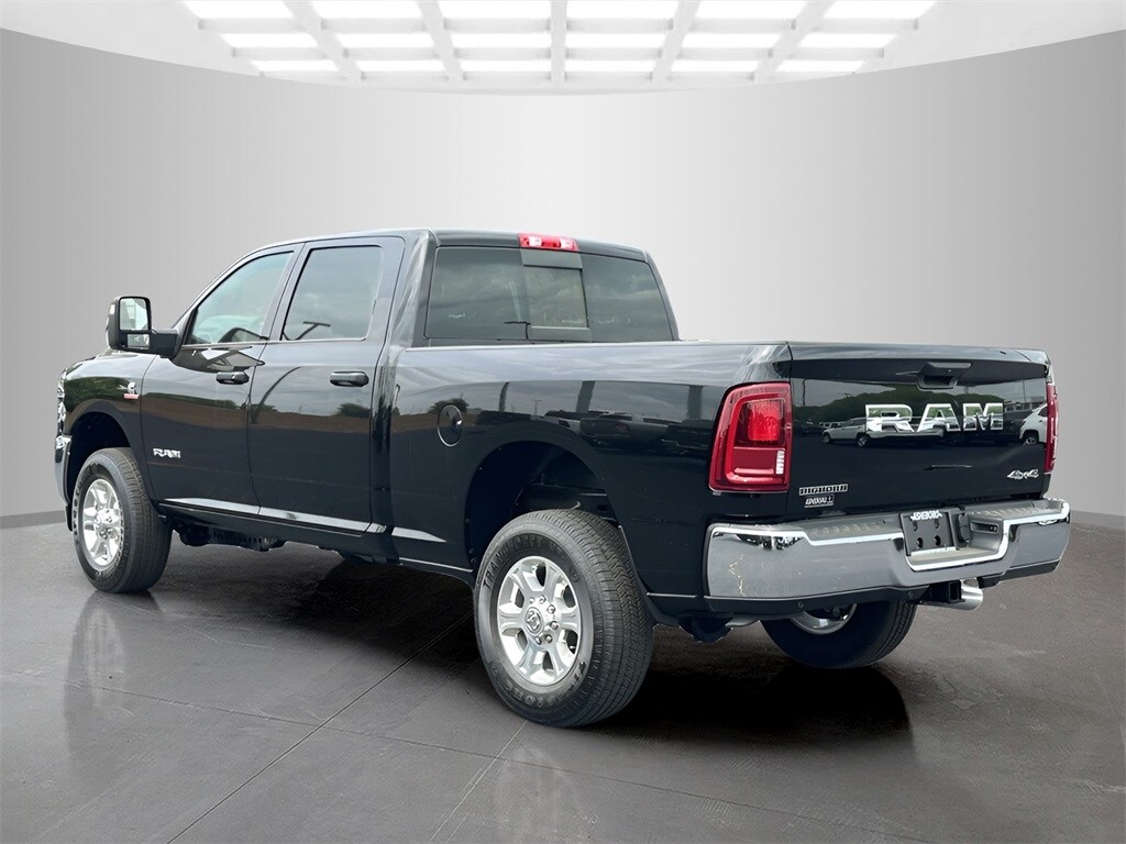 2025 Ram 2500 Big Horn photo 3