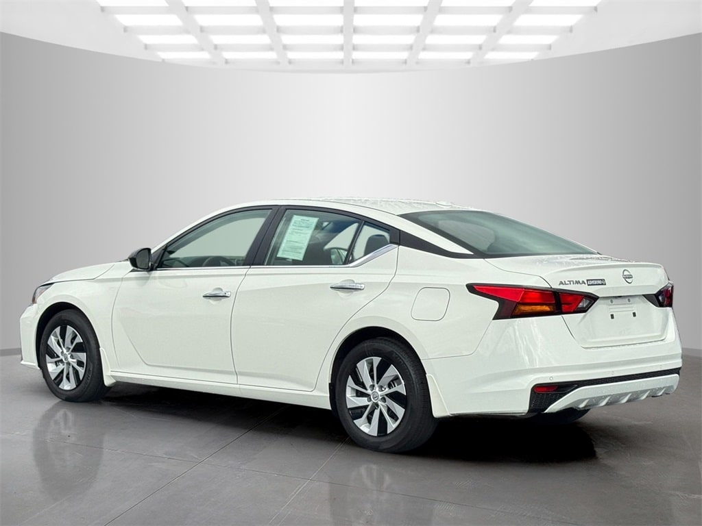 Used 2025 Nissan Altima S Sedan