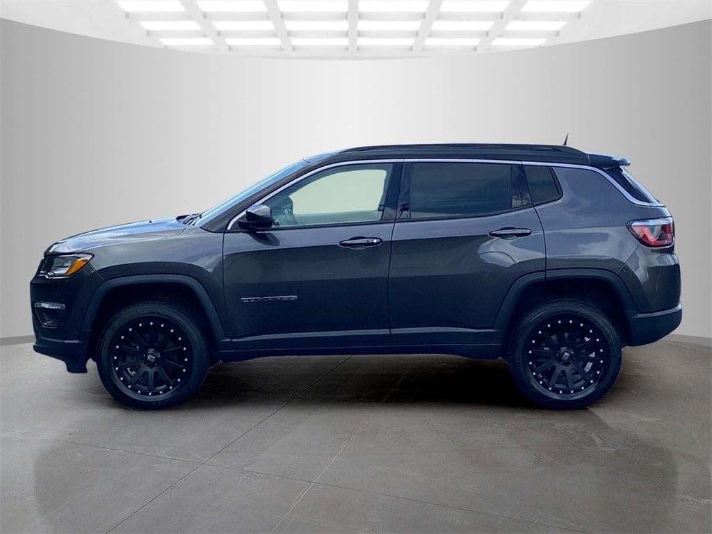 Used 2018 Jeep Compass Latitude with VIN 3C4NJDBB4JT142770 for sale in Asheboro, NC