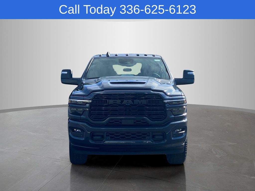 New 2026 Ram 2500 LARAMIE CREW CAB 4X4 8' BOX Pickup