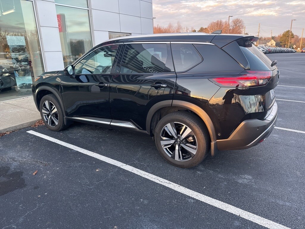 Used 2023 Nissan Rogue SL SUV