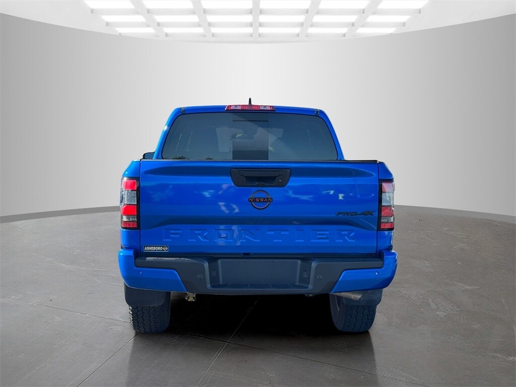 2024 Nissan Frontier PRO-4X photo 3