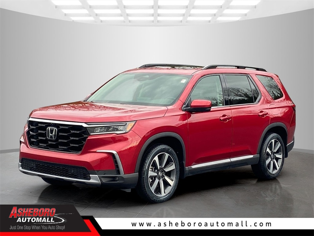 2023 Honda Pilot Elite's photo