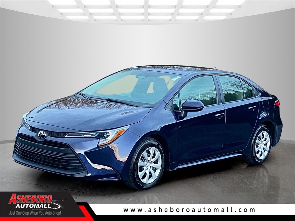 Used 2024 Toyota Corolla LE Sedan