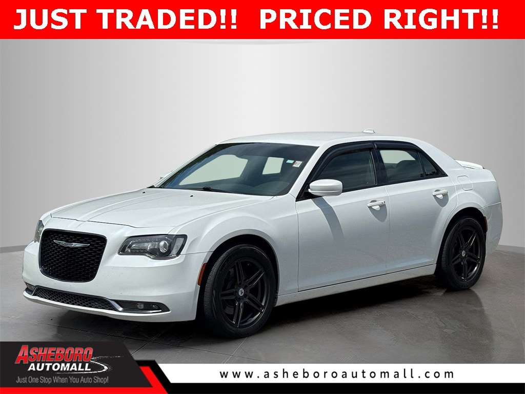 2016 Chrysler 300 S