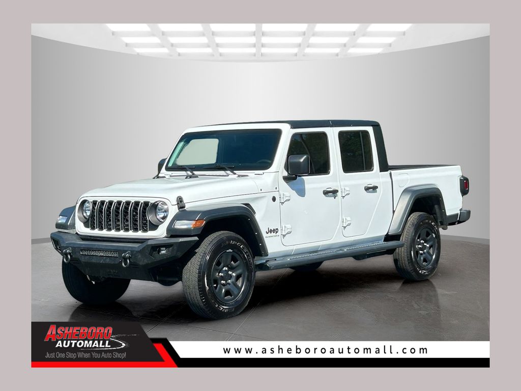 2024 Jeep Gladiator Sport's photo