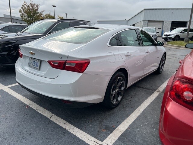 2024 Chevrolet Malibu 1LT photo 4
