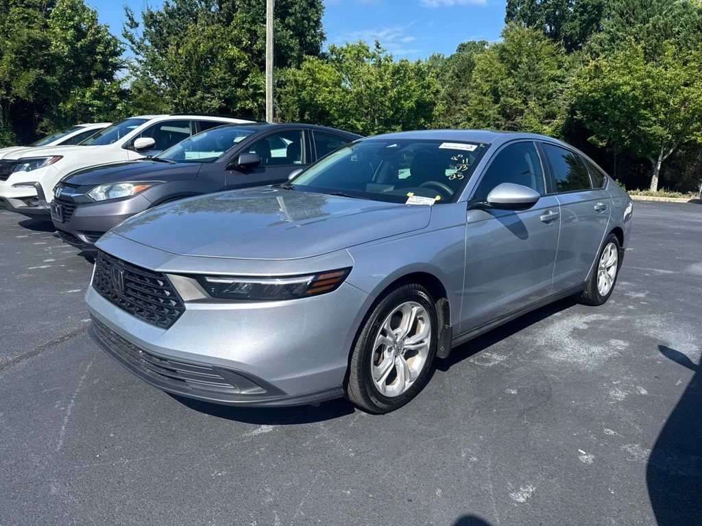 Used 2025 Honda Accord LX Sedan