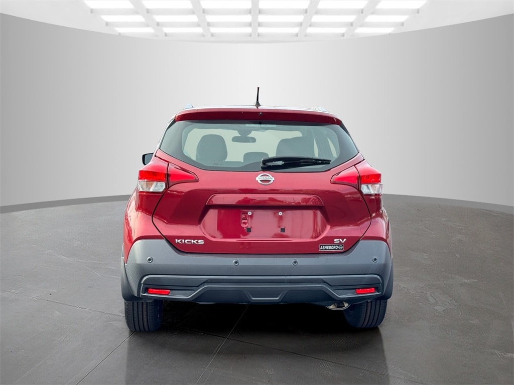 Used 2020 Nissan Kicks SV SUV