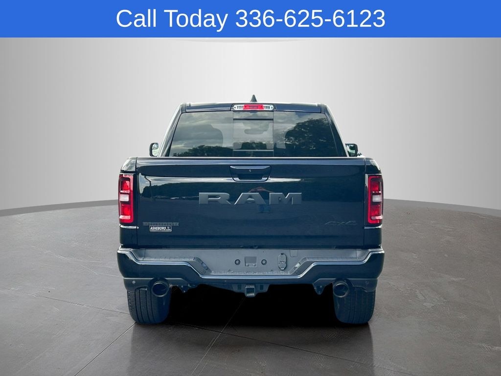 New 2026 Ram 1500 BIG HORN CREW CAB 4X4 5'7 BOX Pickup