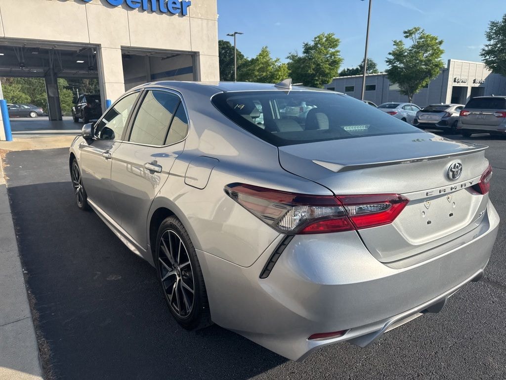 Used 2024 Toyota Camry SE Sedan