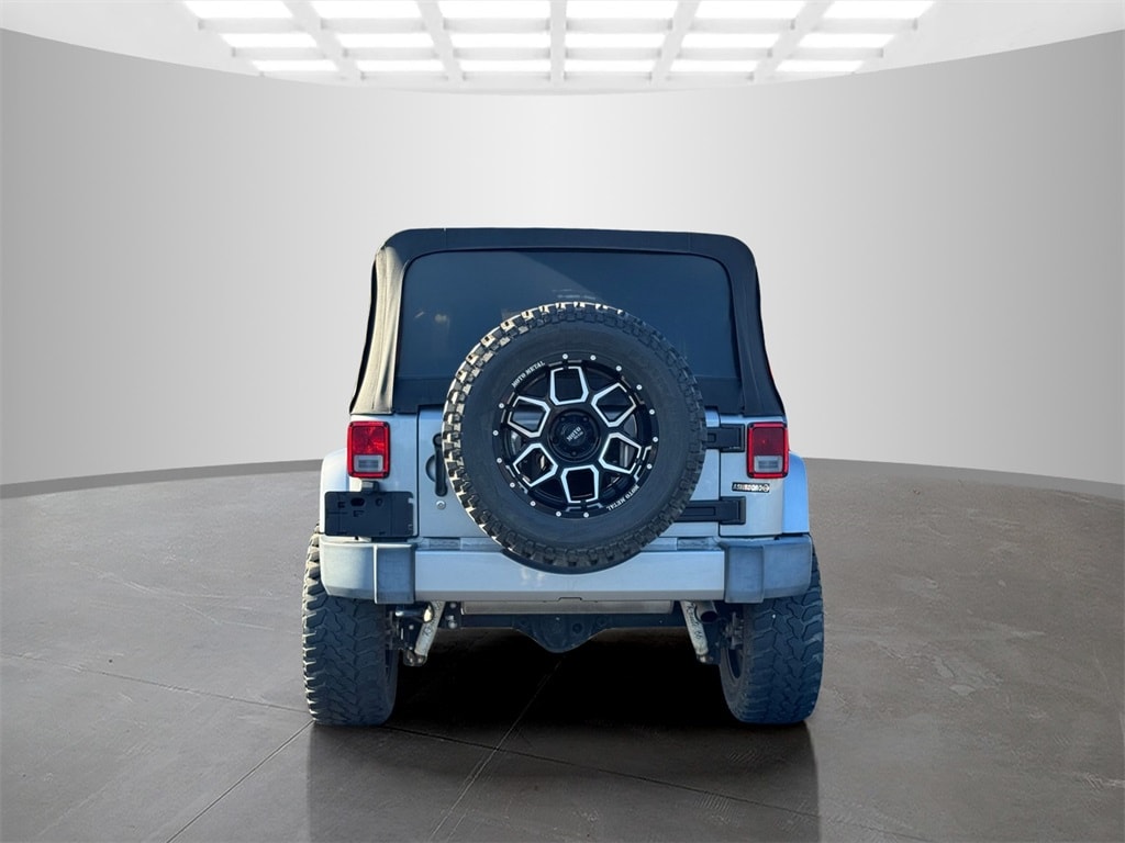 Used 2017 Jeep Wrangler JK Unlimited Sahara 4x4 SUV