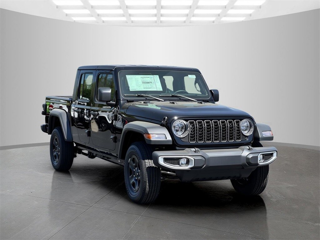 2025 Jeep Gladiator Sport photo 2