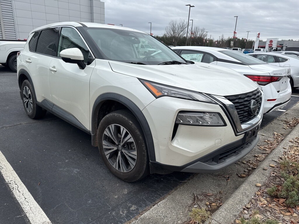Used 2021 Nissan Rogue SV SUV