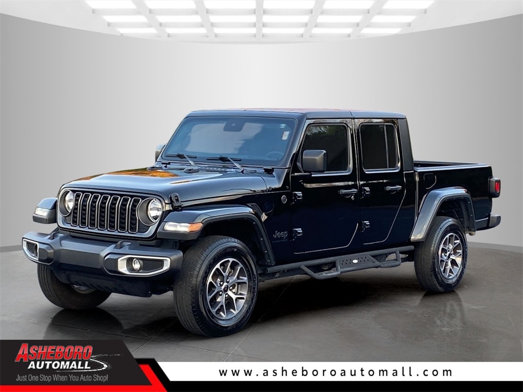 2024 Jeep Gladiator Sport S's photo