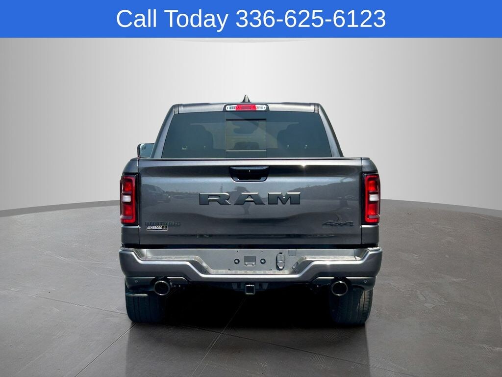 New 2026 Ram 1500 BIG HORN CREW CAB 4X4 5'7 BOX Pickup