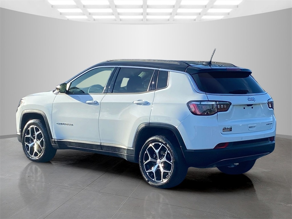Used 2024 Jeep Compass Limited SUV